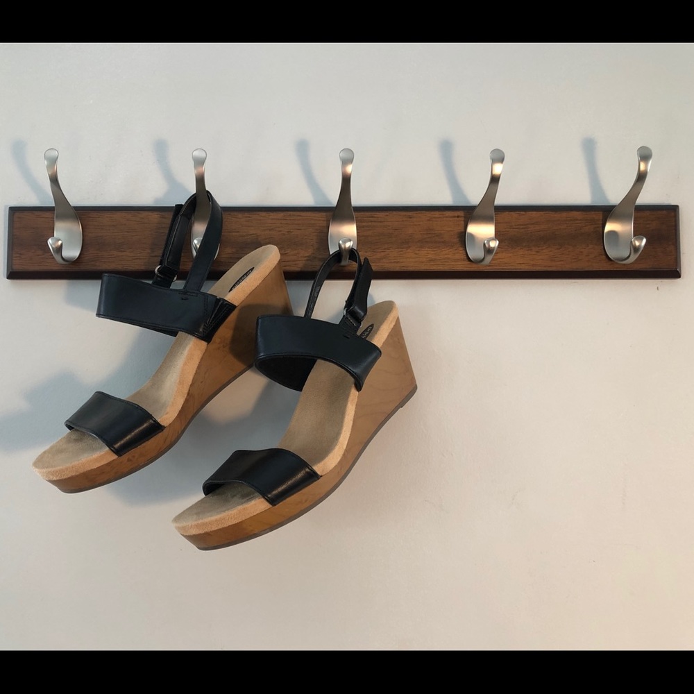 NWOT Dr. Scholl’s Black Sandal Wedges Sz 9